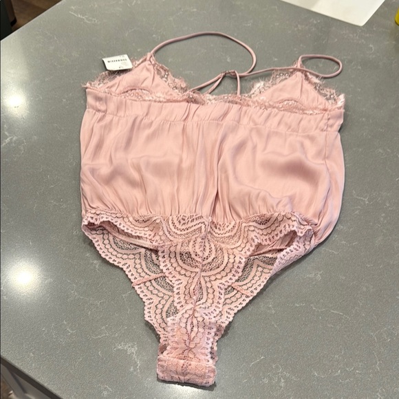 Free People Blush Lace Chemise - Picture 4 of 6